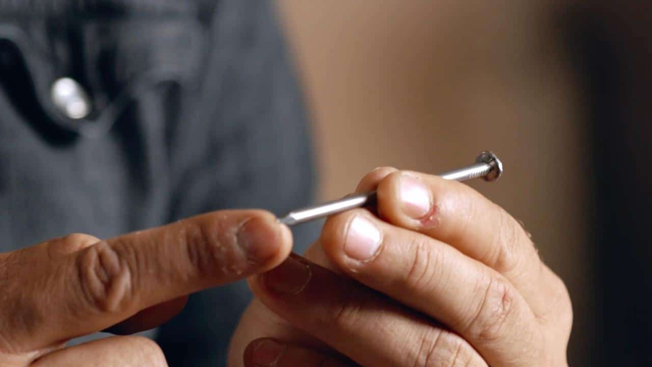 تفاوت میخ صنعتی و معمولی